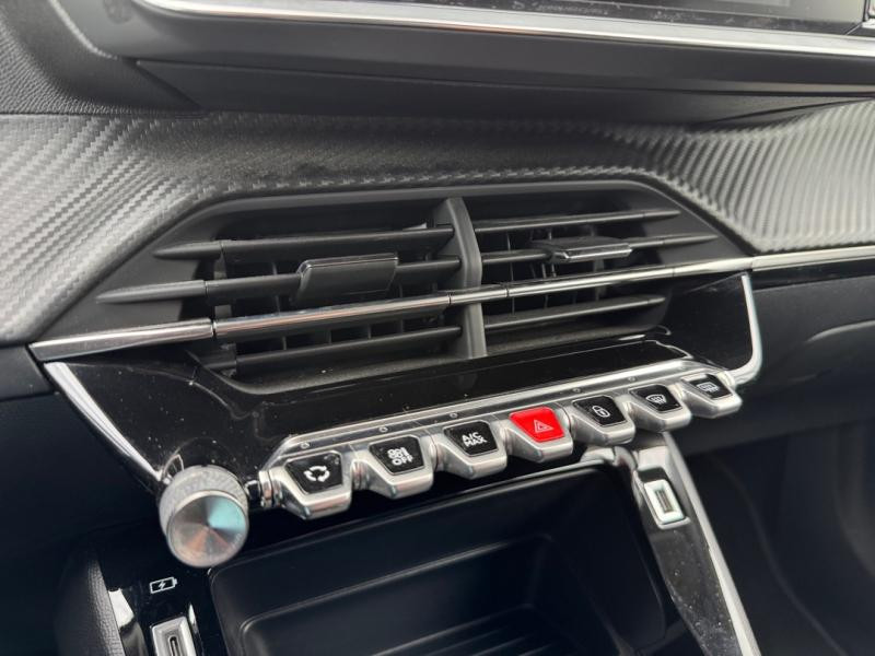 Used PEUGEOT 2008 1.2 PureTech 100ch S&S Style 2021 Orange € 12940 in Lesménils