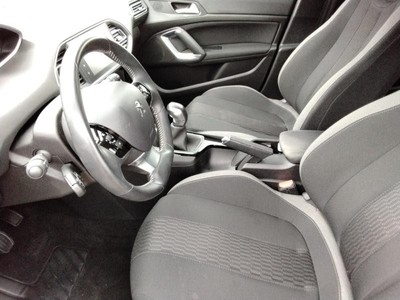 Used PEUGEOT 308 1.2 Puretech 110ch Style S&S 5p 2016 Noir Perla Nera € 8640 in Lesménils