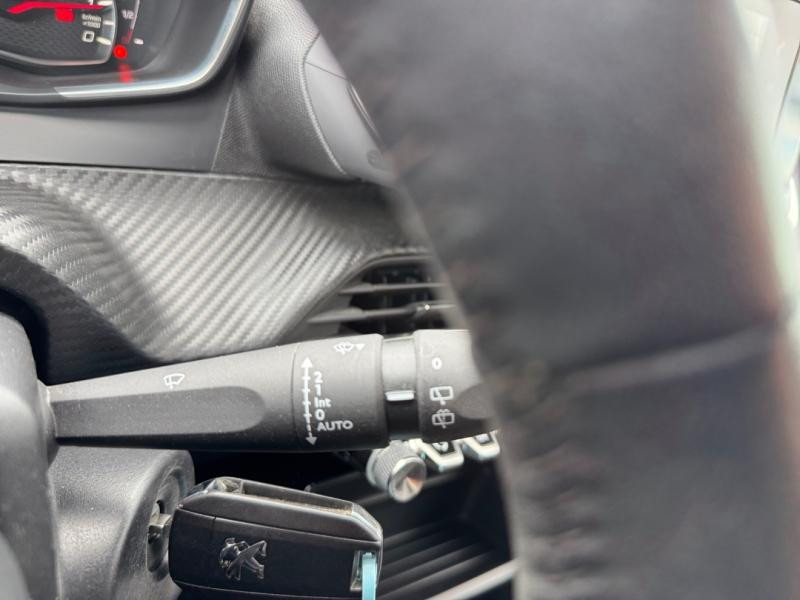 Used PEUGEOT 2008 1.2 PureTech 100ch S&S Style 2021 Orange € 12940 in Lesménils