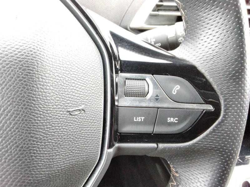Used PEUGEOT 3008 1.2 PureTech 130ch S&S GT Line 2018 Noir € 14440 in Lesménils