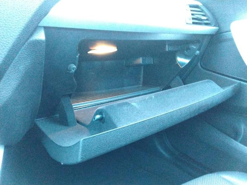 Occasion BMW Série 1 116d 116ch UrbanChic 5p 2015 Mineralgrau 13970 € à Lesménils