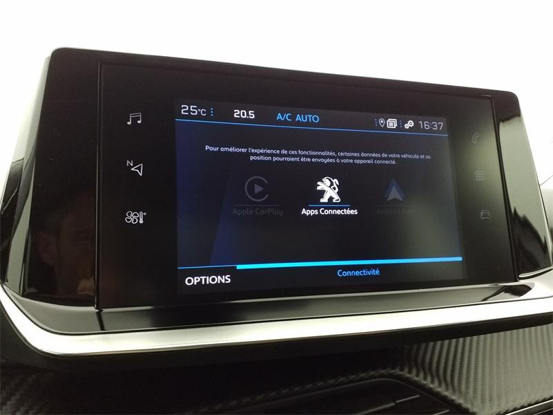 Used PEUGEOT 2008 1.2 PureTech 130ch S&S Allure EAT8 2020 Blanc Nacré (N) € 15870 in Lesménils