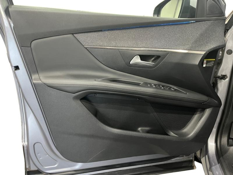 Used PEUGEOT 3008 1.2 PureTech 130ch Allure S&S 2018 Gris Artense (M) € 13190 in Lesménils