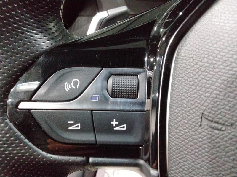 Occasion PEUGEOT 2008 1.2 PureTech 130ch S&S GT EAT8 2022 Gris Platinium (M) 15990 € à Lesménils