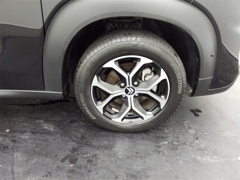 Used CITROEN C3 Aircross PureTech 110ch S&S Shine 2023 Noir Perla Nera (M) € 15430 in Lesménils