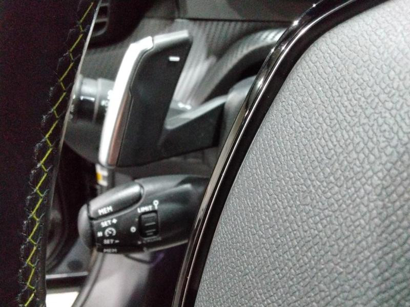 Occasion PEUGEOT 2008 1.2 PureTech 130ch S&S GT EAT8 2022 Gris Platinium (M) 15990 € à Lesménils