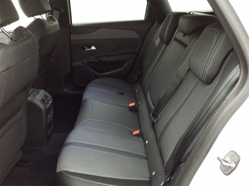 Used PEUGEOT 308 SW 1.2 PureTech 130ch S&S Allure 2024 Blanc Okénite (M) € 18740 in Lesménils