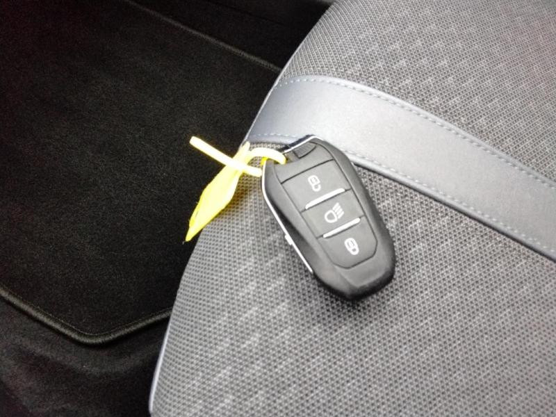 Occasion PEUGEOT 2008 1.2 PureTech 130ch S&S Allure 2021 Rouge Elixir (S) 12990 € à Lesménils