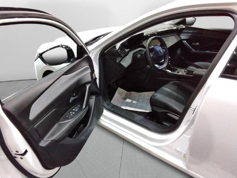 Used PEUGEOT 308 1.2 PureTech 130ch S&S Allure Pack 2023 Blanc Okénite (M) € 19190 in Lesménils