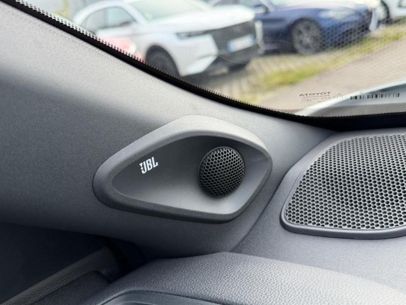 Occasion TOYOTA Yaris Cross 116h GR Sport MY22 2023 Blanc Nacré/Toit Noir 23490 € à Lesménils