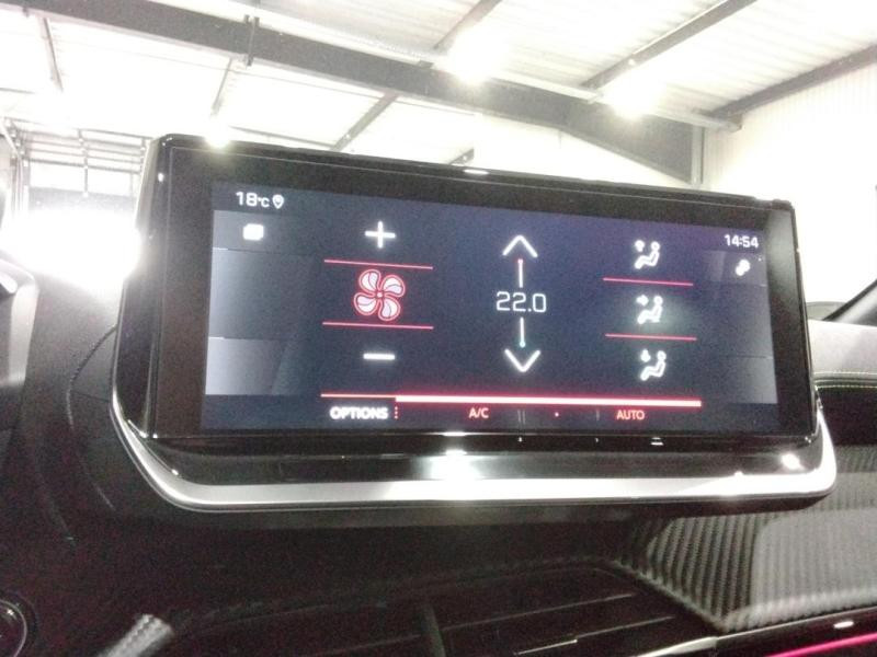 Used PEUGEOT 208 1.2 PureTech 100ch S&S GT EAT8 2023 Rouge Elixir (V) € 17270 in Lesménils