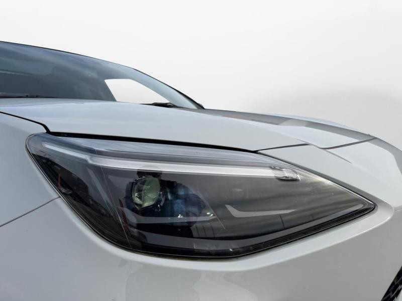 Occasion TOYOTA Yaris Cross 116h GR Sport MY22 2023 Blanc Nacré/Toit Noir 23490 € à Lesménils