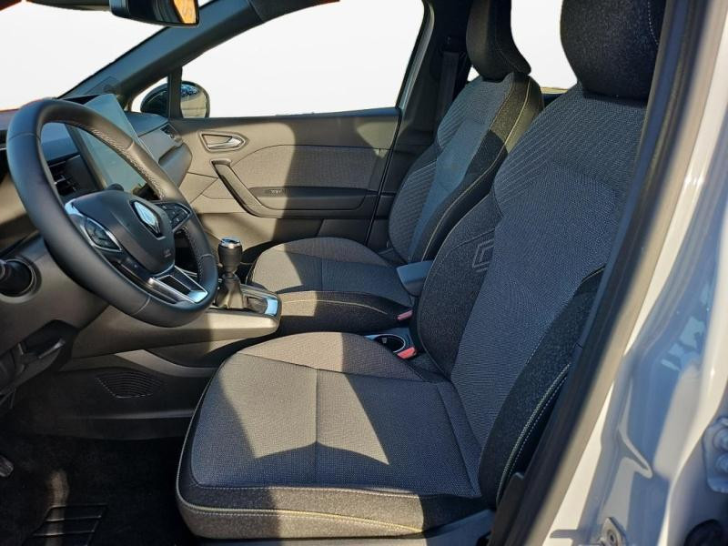Occasion RENAULT Captur 1.0 TCe 90ch Techno 2024 Gris Cassiopée 21990 € à Lesménils