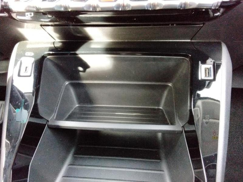 Occasion PEUGEOT 208 Affaire 1.5 BlueHDi 100 Premium Pack 2021 Blanc Banquise 8990 € à Lesménils