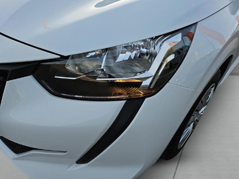 Occasion PEUGEOT 208 Affaire 1.5 BlueHDi 100 Premium Pack 2021 Blanc Banquise 8990 € à Lesménils