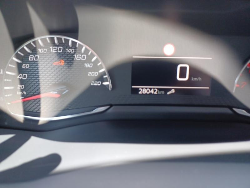 Used PEUGEOT 2008 1.2 PureTech 100ch S&S Allure 5cv 2020 Gris Artense (M) € 13370 in Lesménils