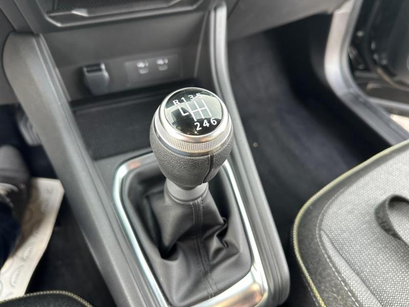 Occasion RENAULT Captur 1.0 TCe 90ch Techno 2024 Noir Etoilé/Grège perle 21990 € à Lesménils