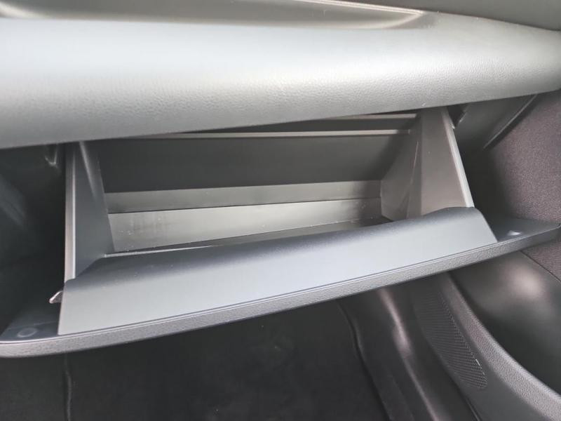 Occasion TOYOTA Yaris 116h Design 5p MY22 2024 Blanc 20990 € à Lesménils