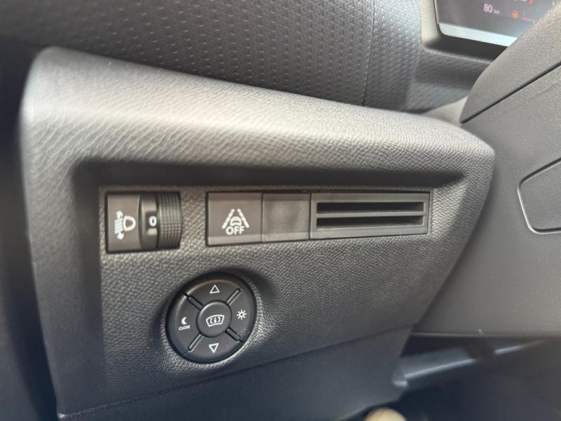 Used CITROEN C4 PureTech 130ch S&S Shine 2022 Blanc Banquise (O) € 15970 in Lesménils