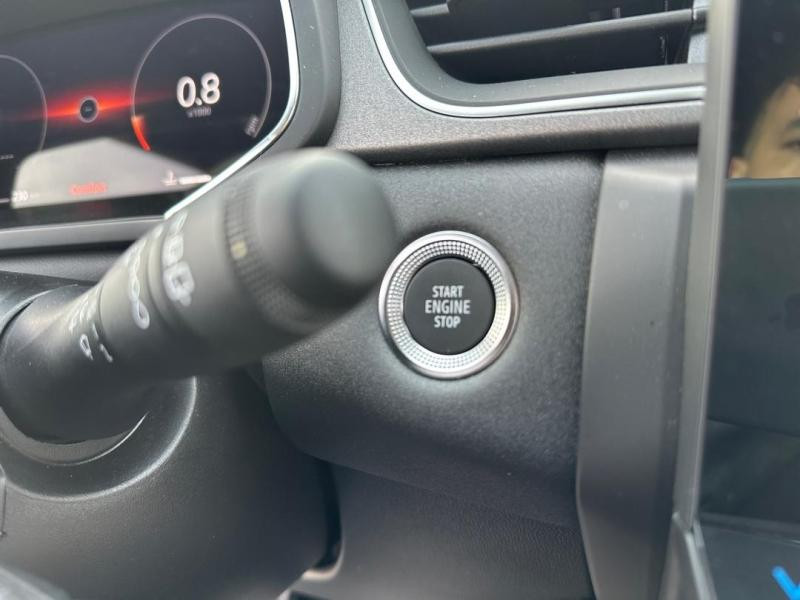 Occasion RENAULT Captur 1.0 TCe 90ch Techno 2024 Noir Etoilé/Grège perle 21990 € à Lesménils