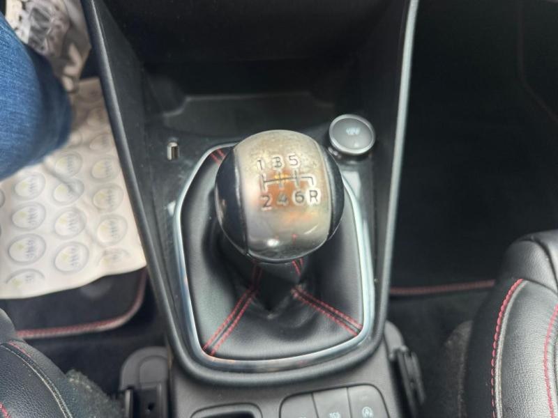 Used FORD Fiesta 1.0 EcoBoost 140ch Stop&Start ST-Line 3p Euro6.2 2019 Noir Shadow € 11490 in Lesménils