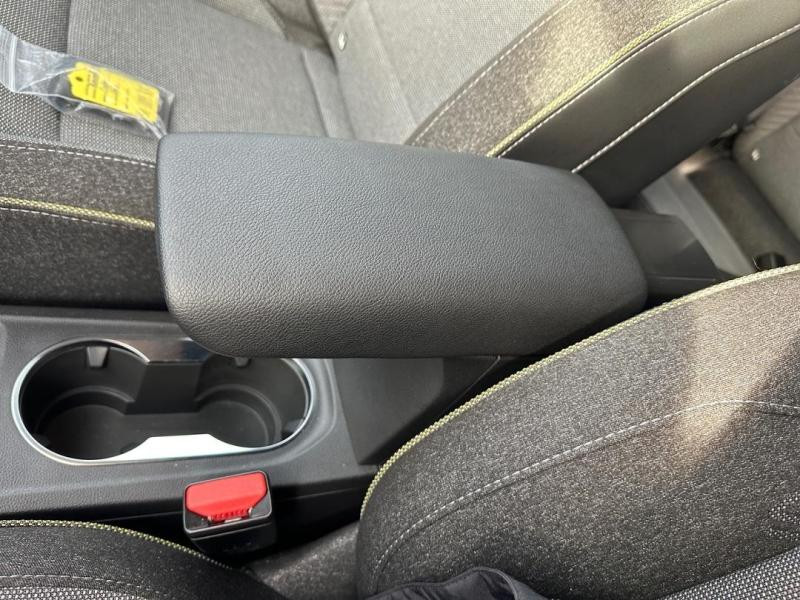 Occasion RENAULT Captur 1.0 TCe 90ch Techno 2024 Noir Etoilé/Grège perle 21990 € à Lesménils