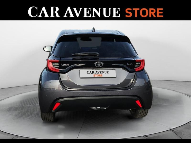 Occasion TOYOTA Yaris 116h Design 5p MY22 2024 Blanc 20990 € à Lesménils