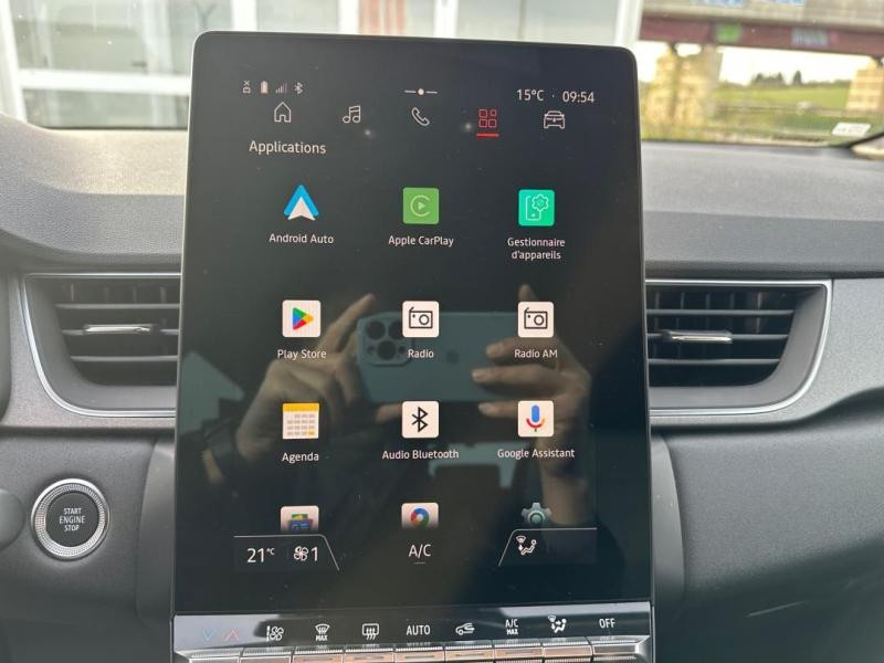 Occasion RENAULT Captur 1.0 TCe 90ch Techno 2024 Noir Etoilé/Grège perle 21990 € à Lesménils