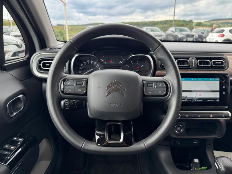 Used CITROEN C3 1.2 PureTech 110ch S&S Shine 120-123g 2022 Blanc Banquise (O) € 11880 in Lesménils