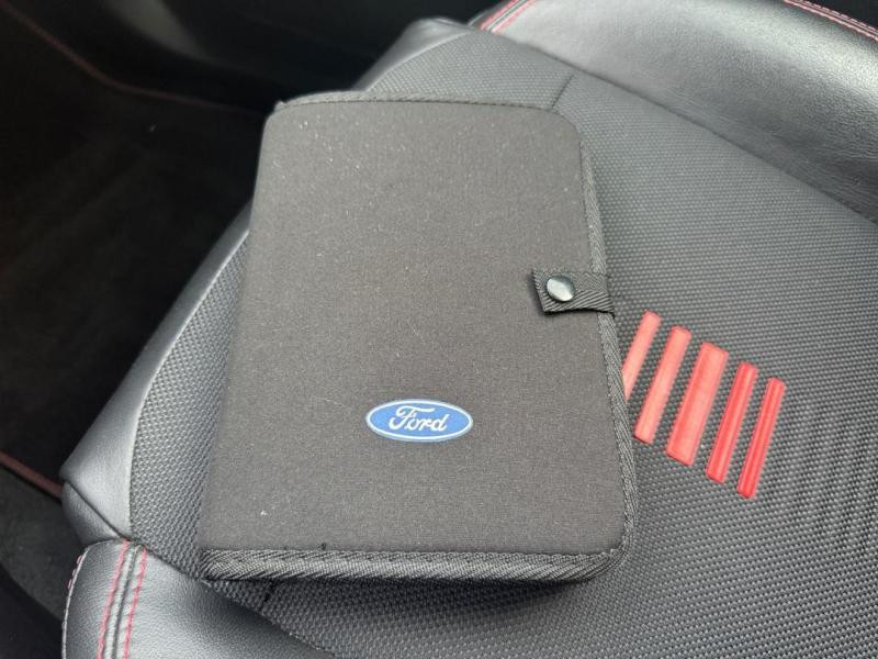 Used FORD Fiesta 1.0 EcoBoost 140ch Stop&Start ST-Line 3p Euro6.2 2019 Noir Shadow € 11490 in Lesménils