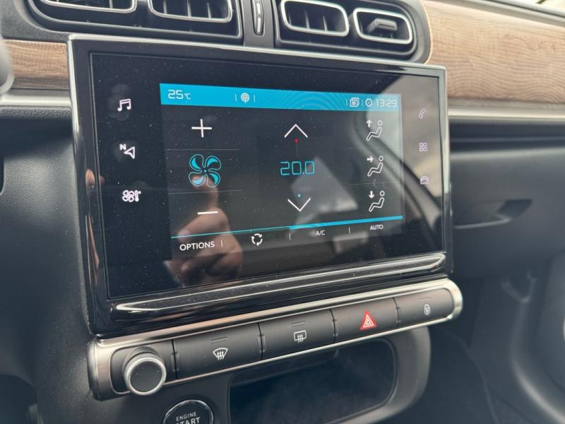 Used CITROEN C3 1.2 PureTech 110ch S&S Shine 120-123g 2022 Blanc Banquise (O) € 11880 in Lesménils