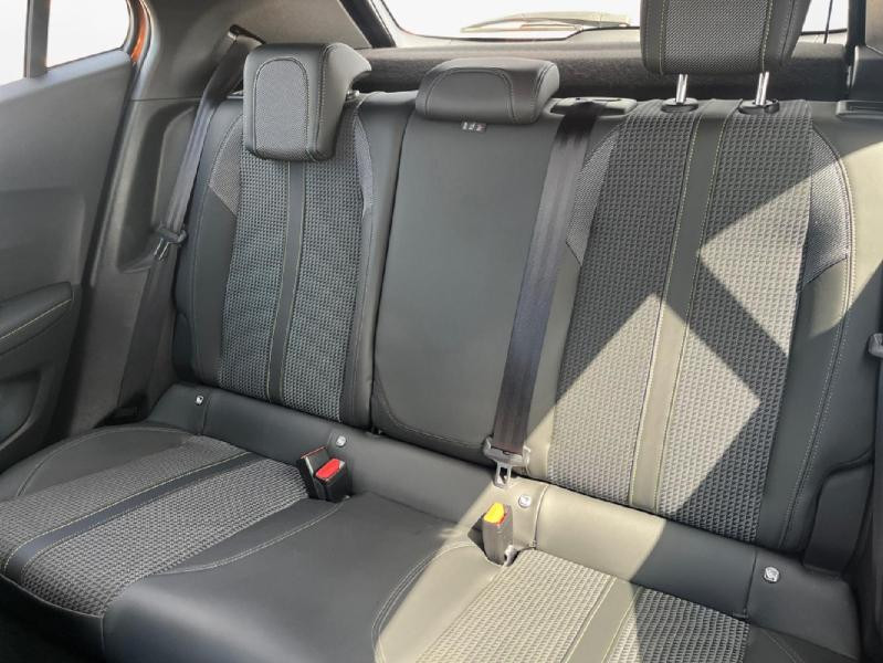 Used PEUGEOT 2008 1.2 PureTech 130ch S&S GT Line EAT8 7cv 2020 Orange Fusion (M) € 15840 in Lesménils