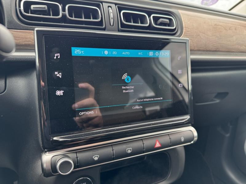 Used CITROEN C3 1.2 PureTech 110ch S&S Shine 120-123g 2022 Blanc Banquise (O) € 11880 in Lesménils