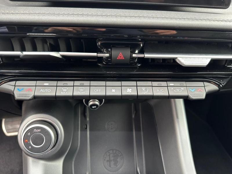 Occasion ALFA ROMEO Tonale 1.5 Hybrid 130ch Edizione Speciale TCT 2022 Vert Montreal Tri-Couche Spéciale 26990 € à Lesménils