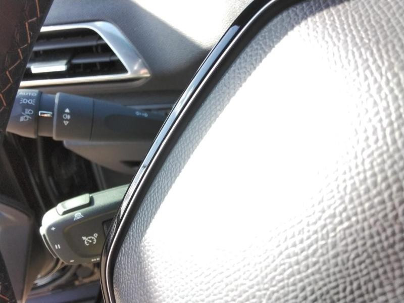 Occasion PEUGEOT 3008 1.2 PureTech 130ch S&S GT 2023 Noir 22890 € à Lesménils