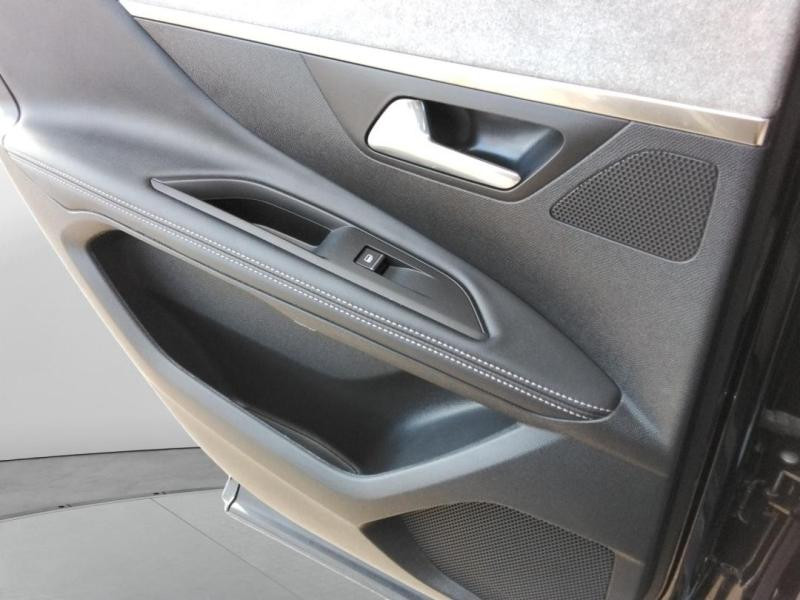 Occasion PEUGEOT 3008 1.2 PureTech 130ch S&S GT 2023 Noir 22890 € à Lesménils