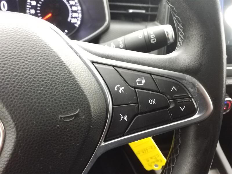 Occasion RENAULT Clio 1.0 TCe 90ch Business -21N 2022 Gris Platine 13290 € à Lesménils