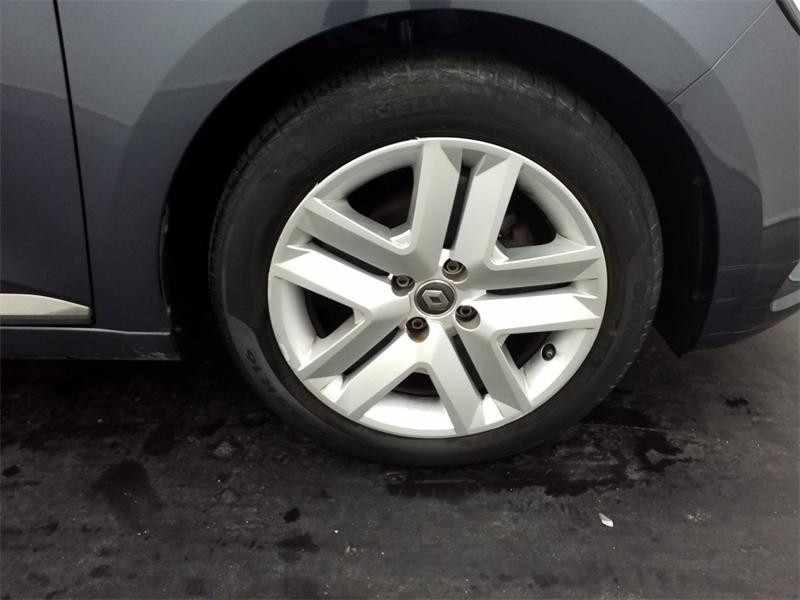 Occasion RENAULT Clio 1.0 TCe 90ch Business -21N 2022 Gris Platine 13290 € à Lesménils