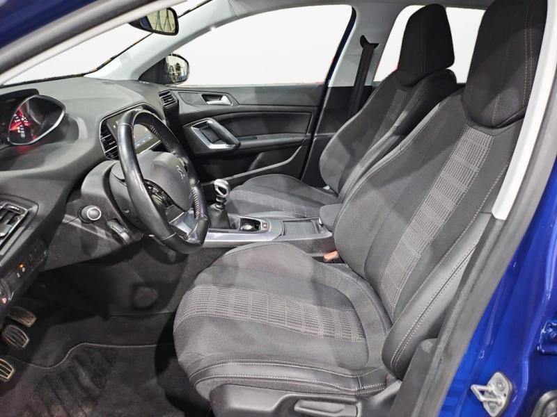 Used PEUGEOT 308 1.5 BlueHDi 130ch S&S Allure 2019 Bleu Magnetic € 12990 in Lesménils