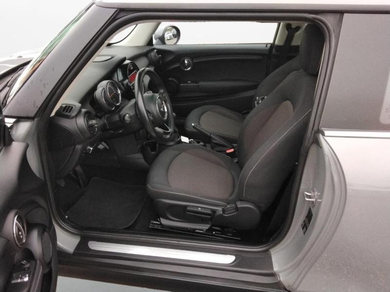 Occasion MINI Mini One 102ch 2017 Moonwalk Grey 10990 € à Lesménils