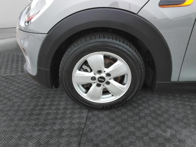 Occasion MINI Mini One 102ch 2017 Moonwalk Grey 10990 € à Lesménils