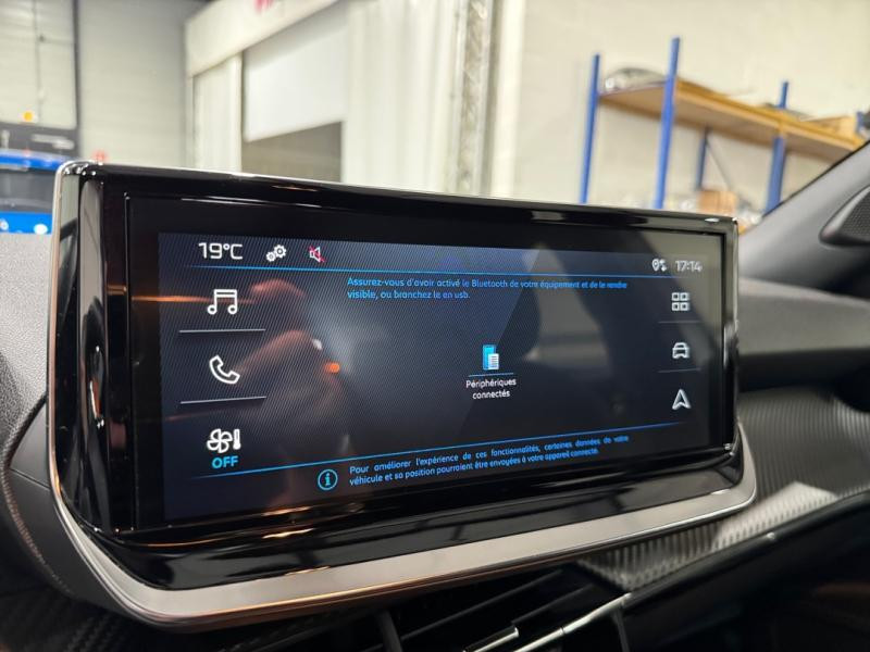 Occasion PEUGEOT 2008 1.2 PureTech 100ch S&S Active 2024 Blanc Okénite (M) 16290 € à Lesménils