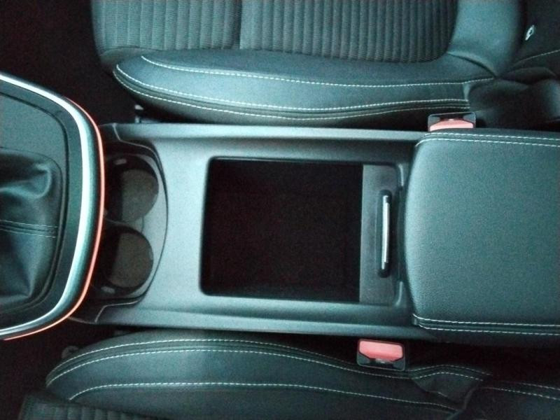 Occasion RENAULT Grand Scenic 1.3 TCe 140ch energy Business Intens 7 places 2018 Beige Dune 15990 € à Lesménils