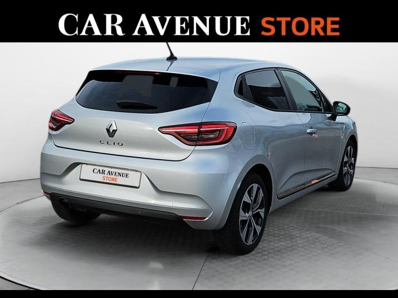 Used RENAULT Clio 1.5 Blue dCi 100ch Evolution 2023 Gris Platine € 15290 in Lesménils