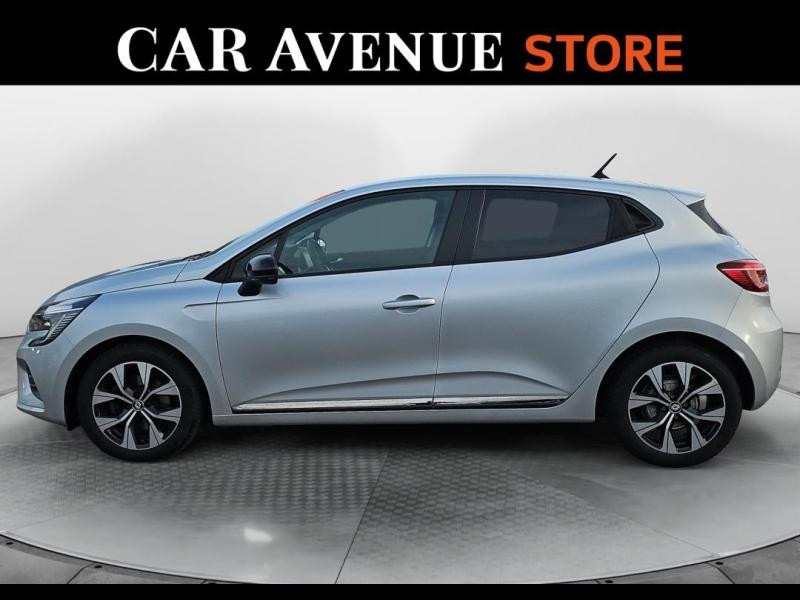 Used RENAULT Clio 1.5 Blue dCi 100ch Evolution 2023 Gris Platine € 15290 in Lesménils