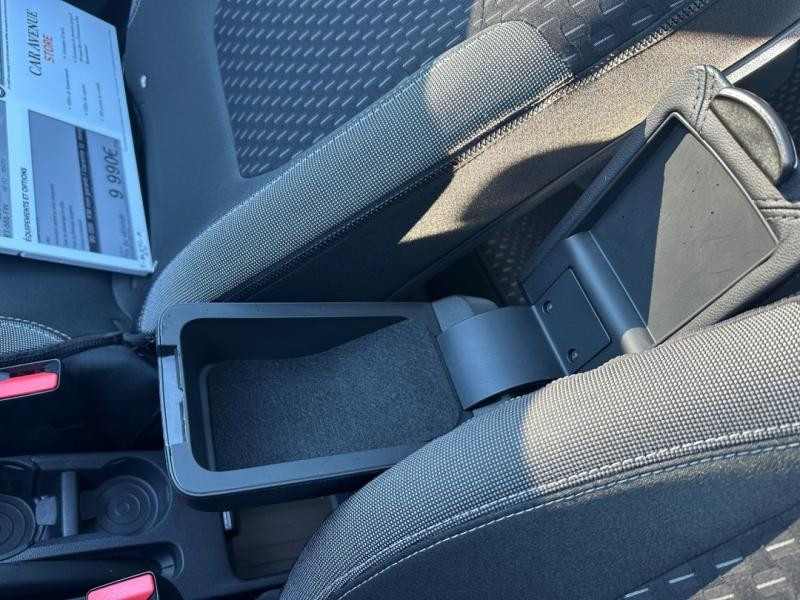 Occasion RENAULT Captur 1.2 TCe 120ch energy Intens EDC 2018 Rouge Flamme/Noir Etoilé 12970 € à Lesménils