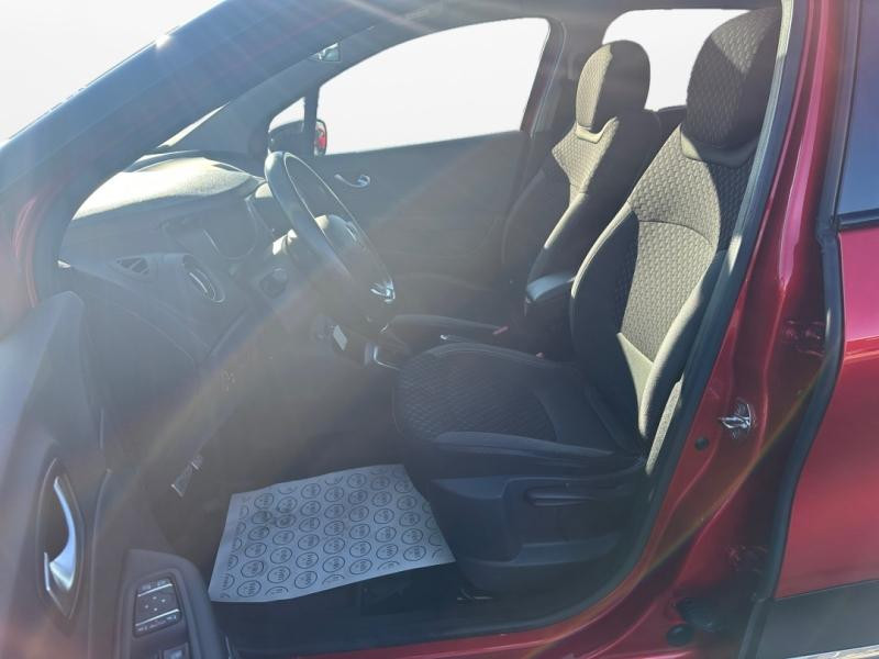 Occasion RENAULT Captur 1.2 TCe 120ch energy Intens EDC 2018 Rouge Flamme/Noir Etoilé 12970 € à Lesménils