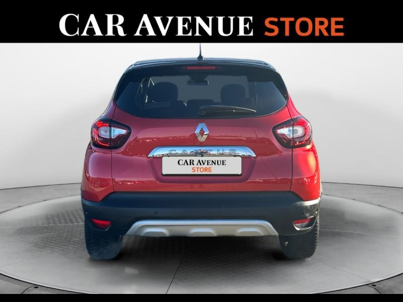 Occasion RENAULT Captur 1.2 TCe 120ch energy Intens EDC 2018 Rouge Flamme/Noir Etoilé 12970 € à Lesménils
