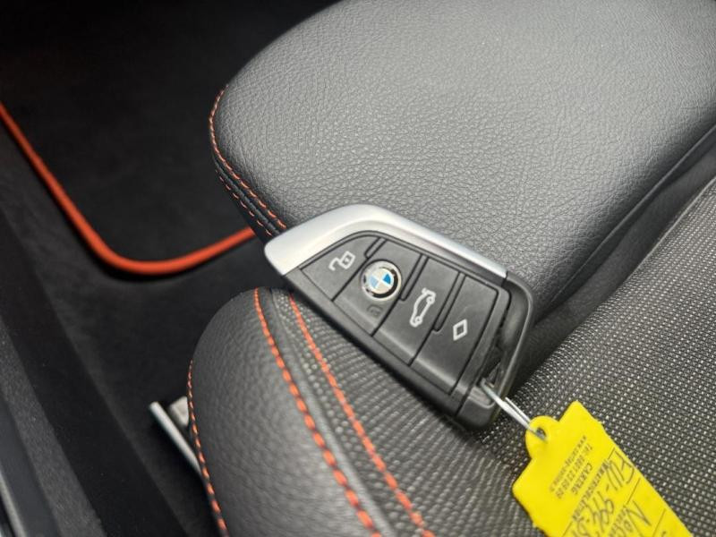 Occasion BMW Série 1 118i 136ch Edition Sport 2020 Saphirschwarz métallisé 18890 € à Lesménils