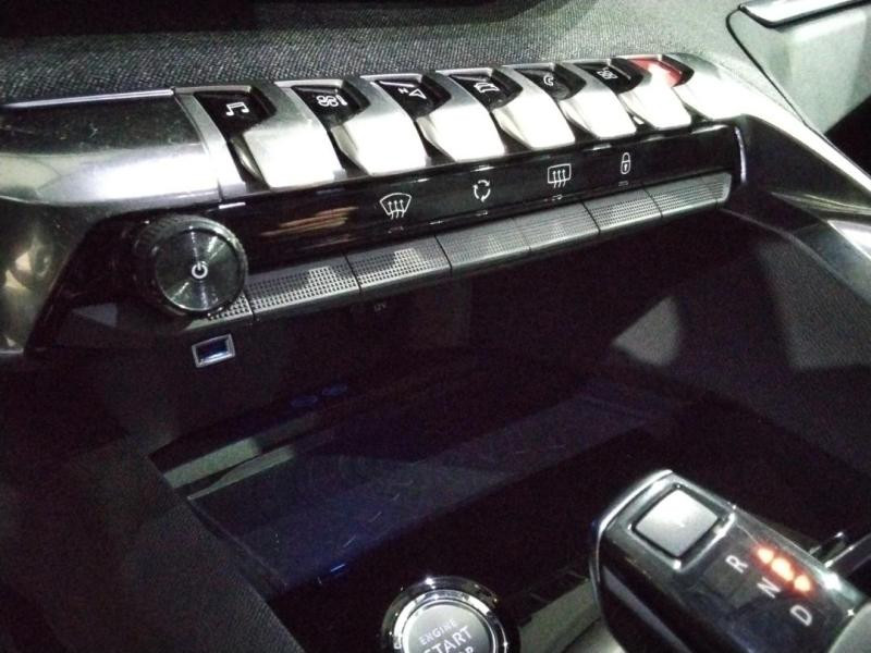 Used PEUGEOT 5008 1.5 BlueHDi 130ch E6.c Allure Business S&S EAT8 2020 Noir Perla Nera (M) € 18990 in Lesménils